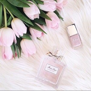 Meet your Posher, Maddie